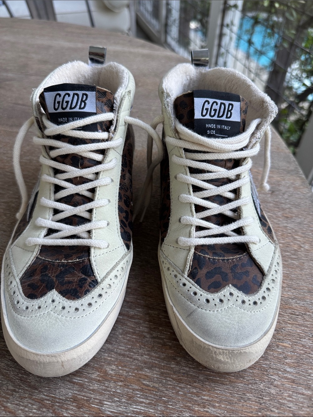 Golden Goose Women’s Cream and Leopard mid star Sneakers 36/37